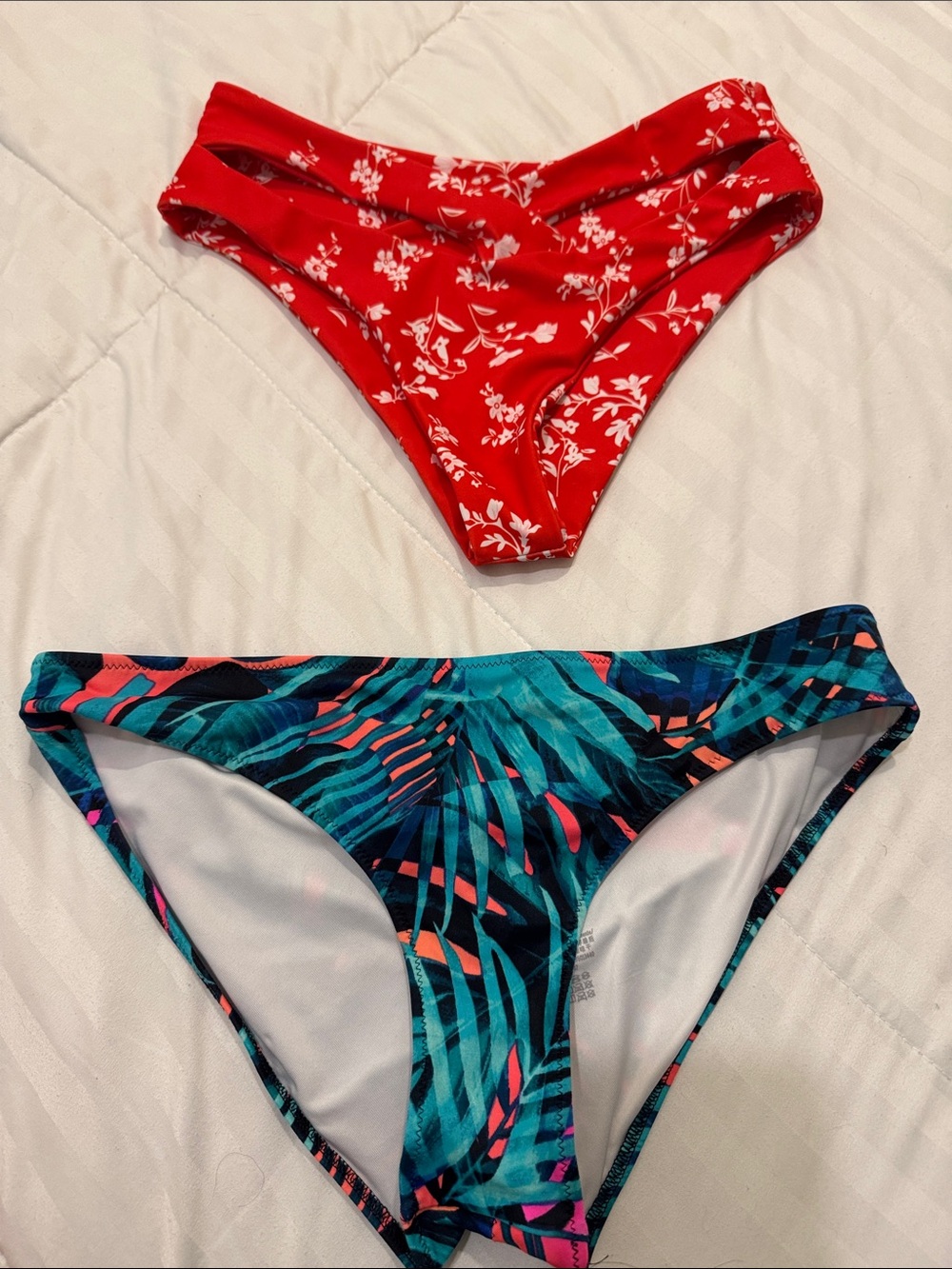 PINK Victoria's Secret Red Floral & Tropical Print Bikini Bottoms